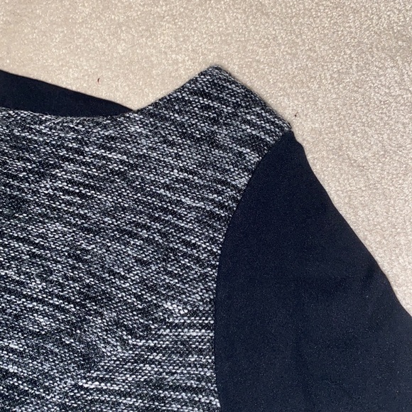 Smart Set Work Dress. Grey Textured fabric with black sleeves. - Picture 5 of 7